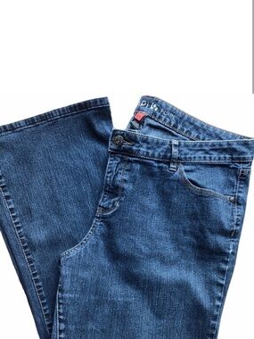 Apt. 9 Midrise Flared Leg Jeans 18W